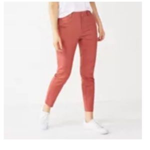 Woman’s ankle pants